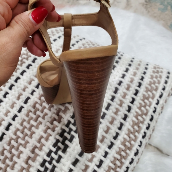 High heels - Picture 6 of 11